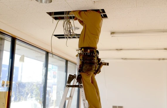 作業員を募集 | 名古屋で電気工事の求人なら有限会社山内電気工事